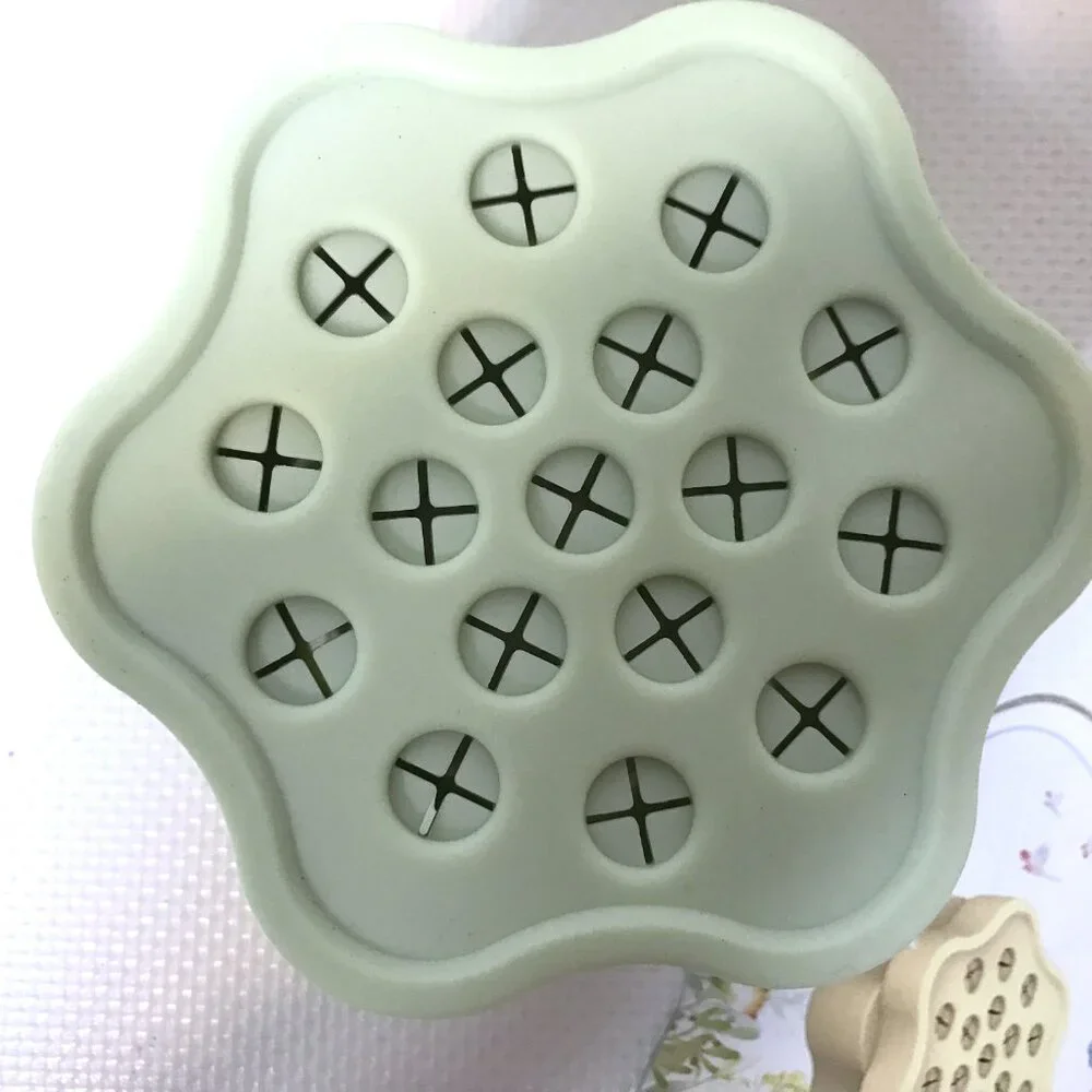Silicone Stem Holder for Flowers Mint Green Flower Holder Vase